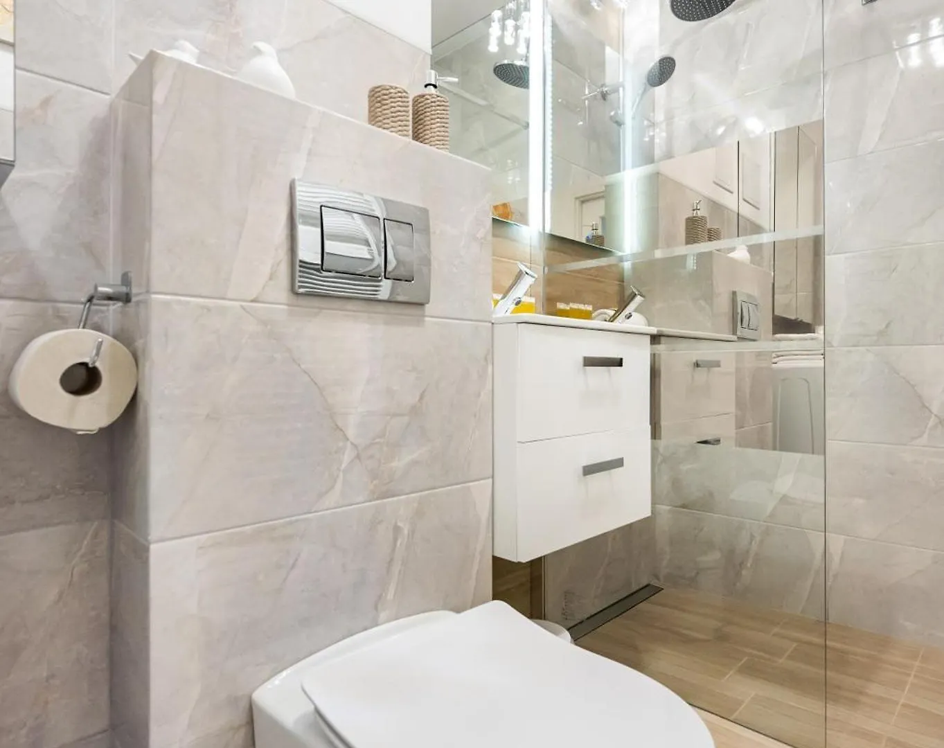 Metro Zacisze Fausta House With Garden Apartment Warsaw