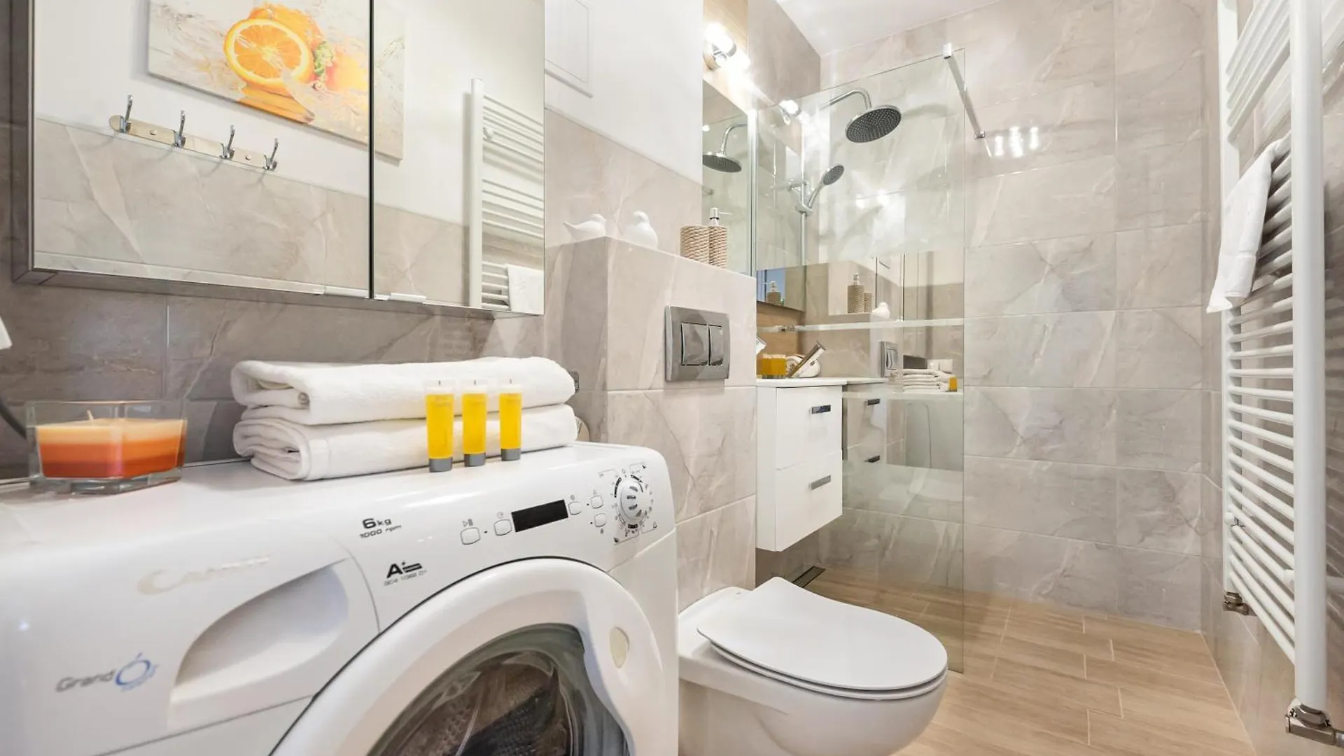 Metro Zacisze Fausta House With Garden Apartment Warsaw Poland